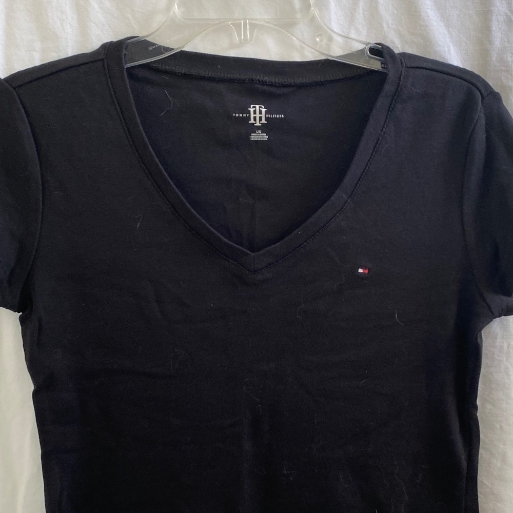 Tommy Hilfiger Top Size: Large - Picture 3 of 7